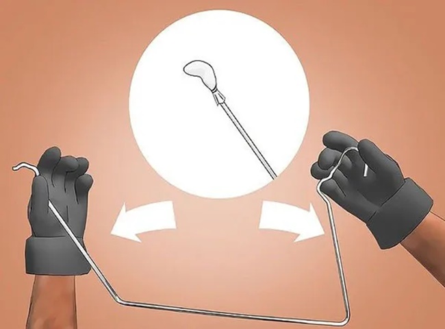 Sử dụng m&oacute;c quần &aacute;o tự chế để th&ocirc;ng bệ x&iacute;