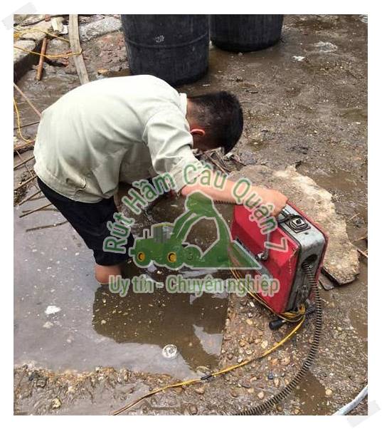 Hệ thống thoát nước bị ngập gây tràn