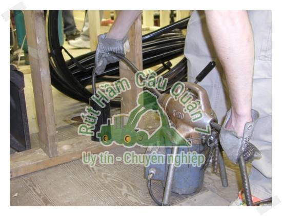 Đường ống lắp đặt sai vị tr&iacute;